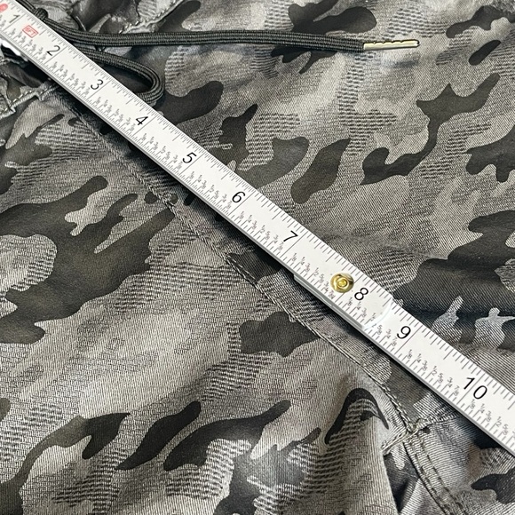 BEVY FLOG Shely Gray/Black Camo Drawstring Jogger Pants Size 25 - Picture 14 of 17